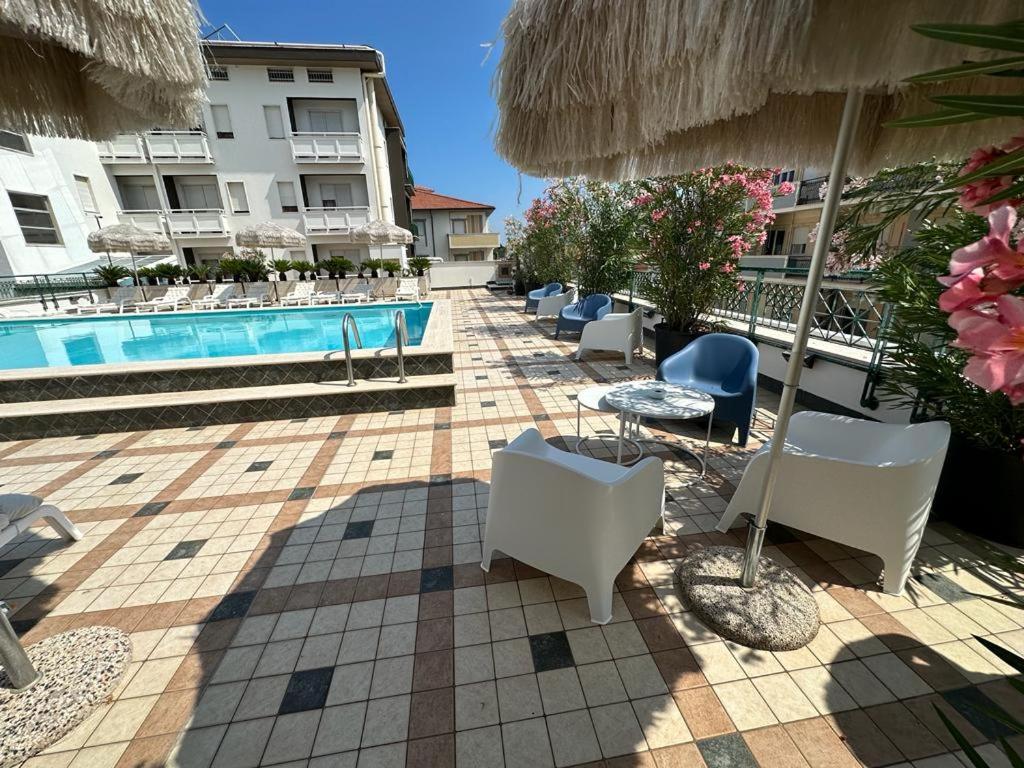Hotel Costa Verde Pineto Exterior photo