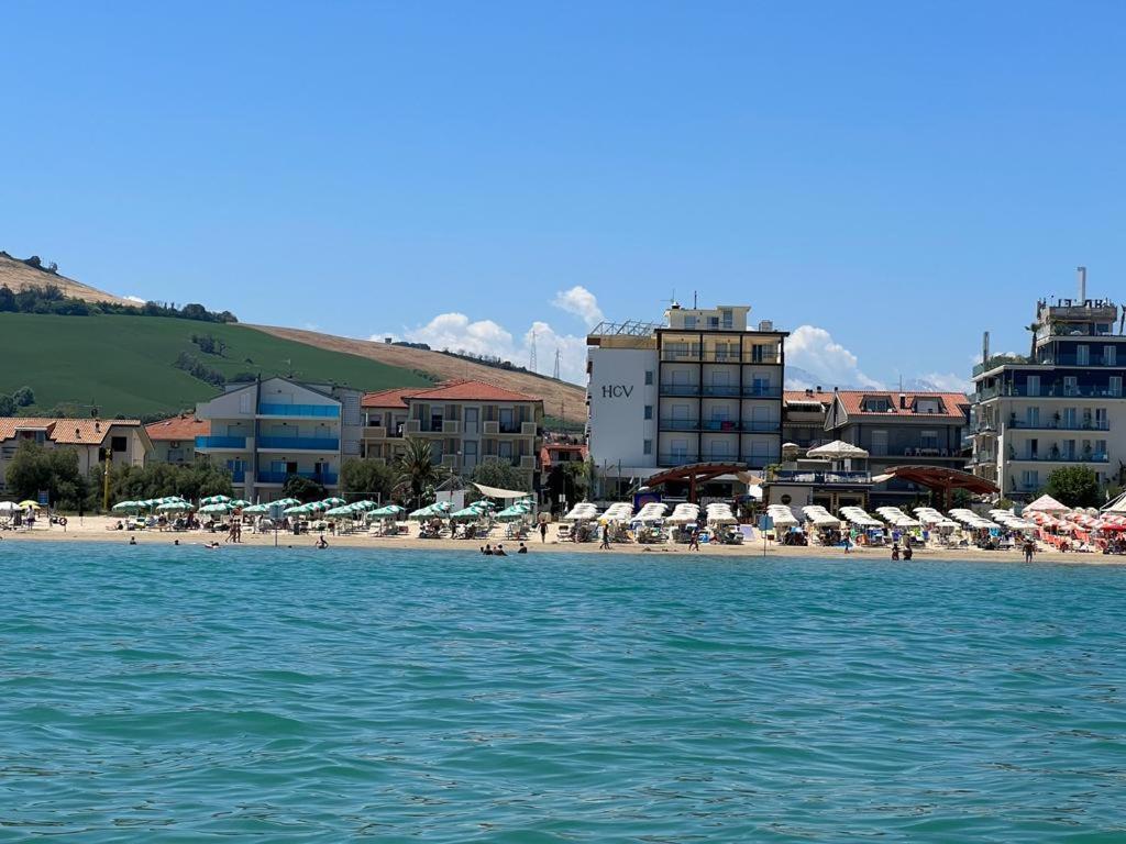 Hotel Costa Verde Pineto Exterior photo