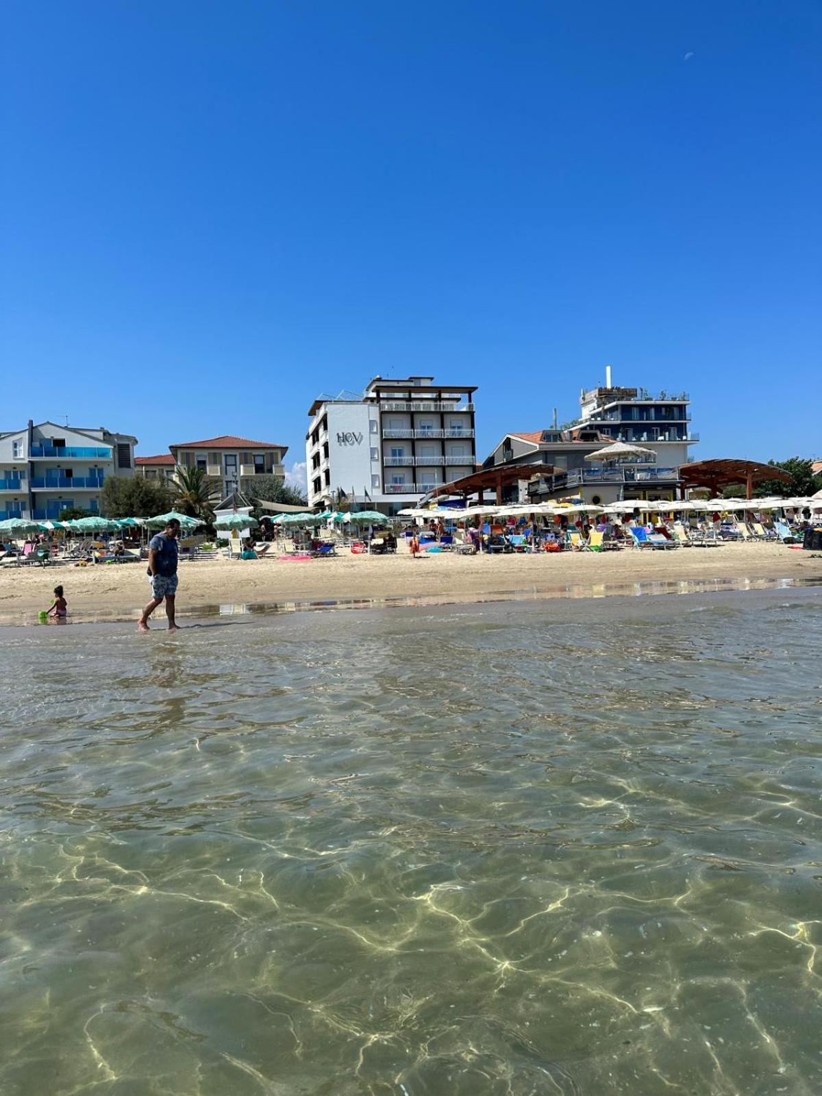 Hotel Costa Verde Pineto Exterior photo
